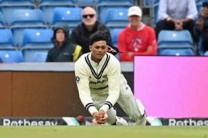 Yashasvi Jaiswal's Fielding Under Fire: Old Catch-Dropping Video Resurfaces After Headingley Errors